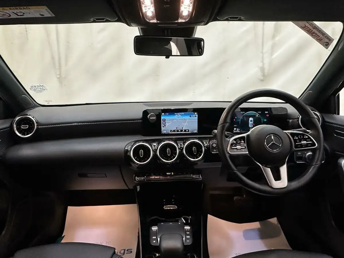 2019-mercedes-benz-a-class-20d-a200d-sport-hatchback-5d-big-19