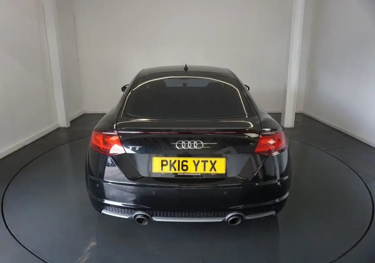 2016-audi-tt-coupe-20-tfsi-s-line-big-7