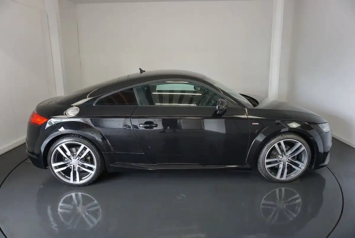 2016-audi-tt-coupe-20-tfsi-s-line-big-11