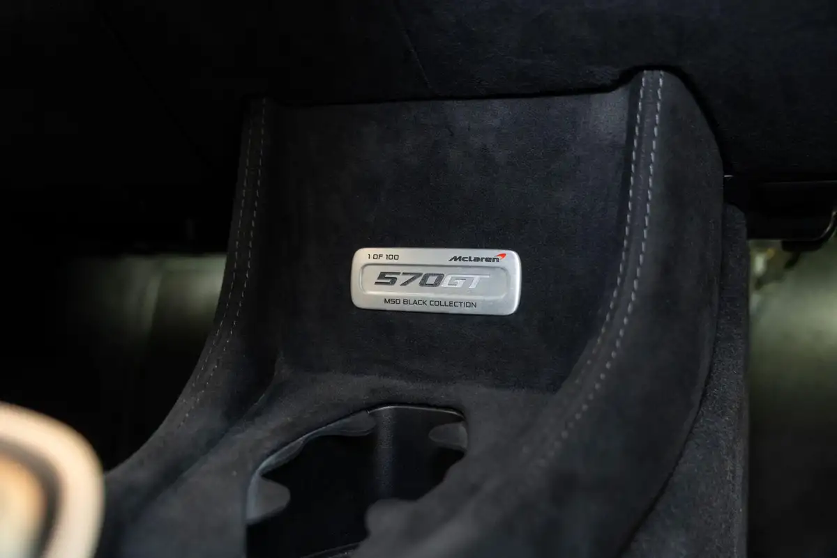 2018-mclaren-570gt-38-big-16