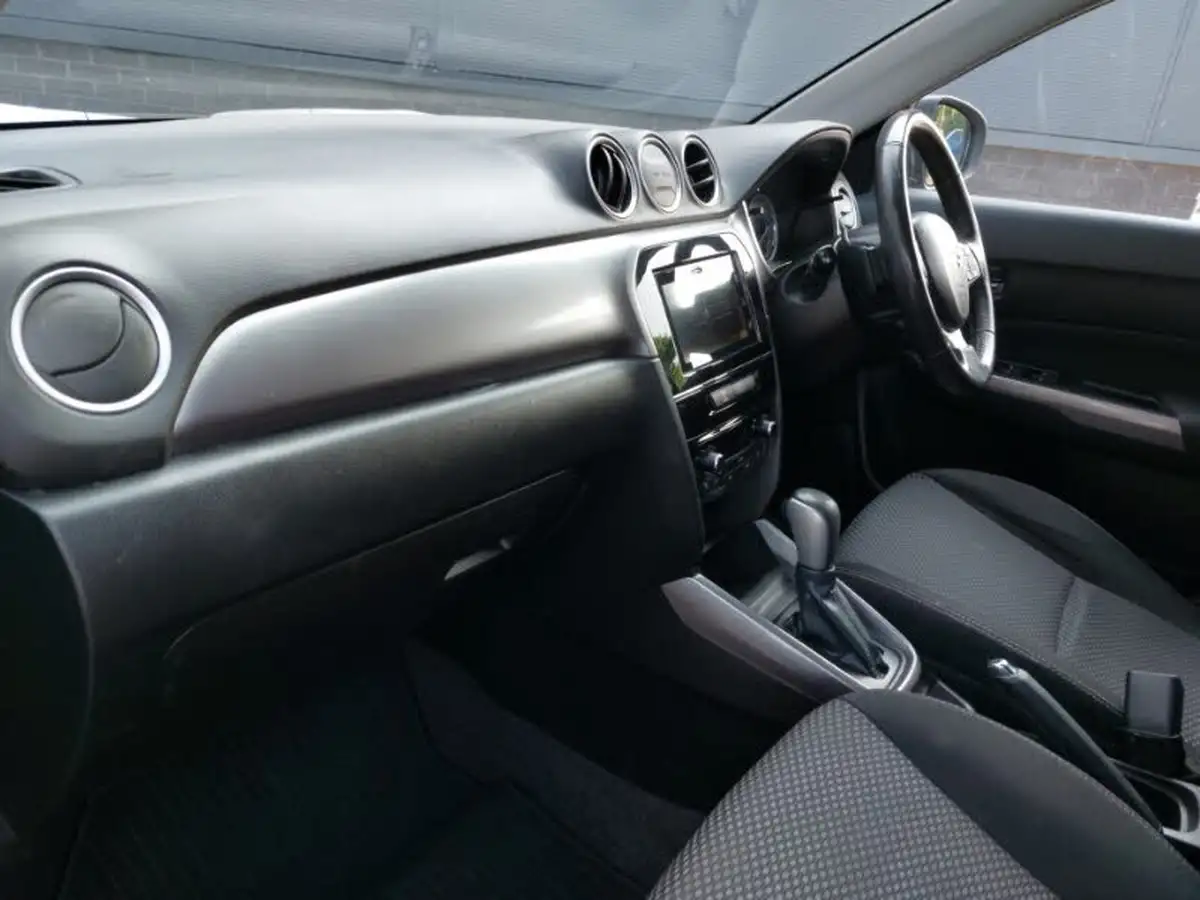 2022-suzuki-vitara-14-boosterjet-sz-t-auto-big-4