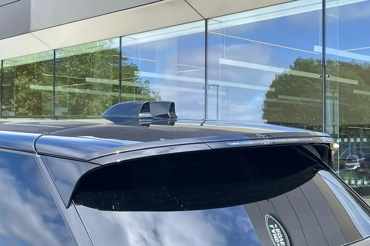 2025-land-rover-range-rover-sport-30-d250-edition-big-17
