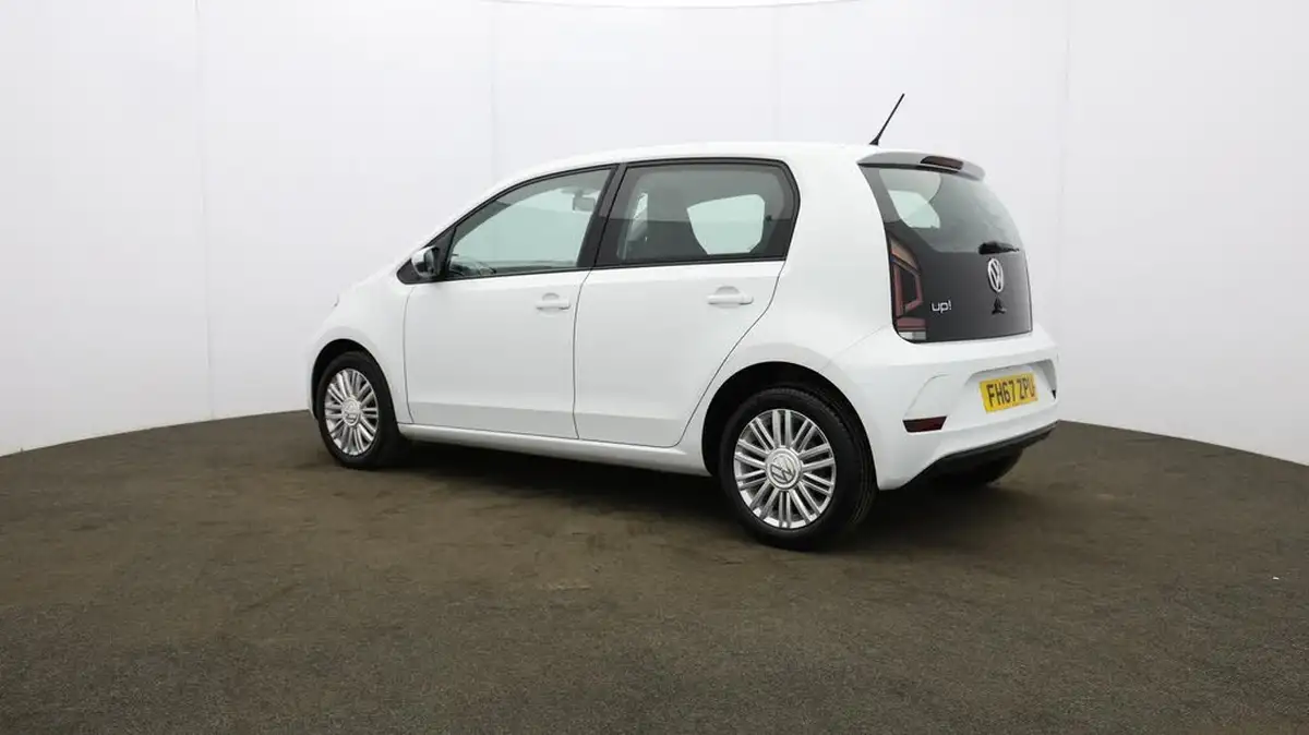 2018-volkswagen-up-10-move-up-ss-5d-big-55