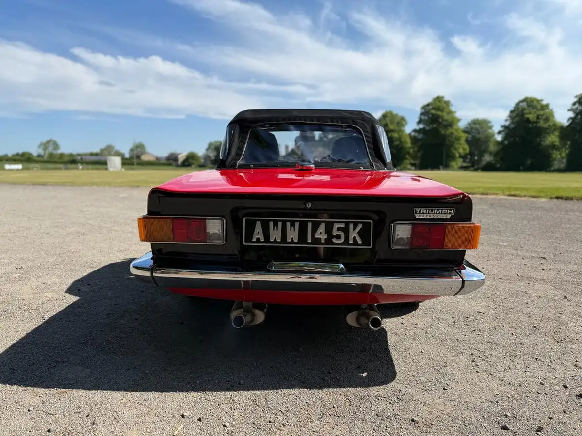 1971-triumph-tr6-convertible-big-19