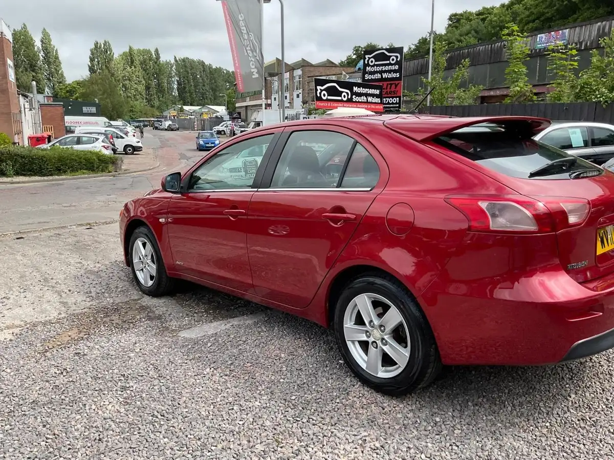 2011-mitsubishi-lancer-20td-juro-big-72