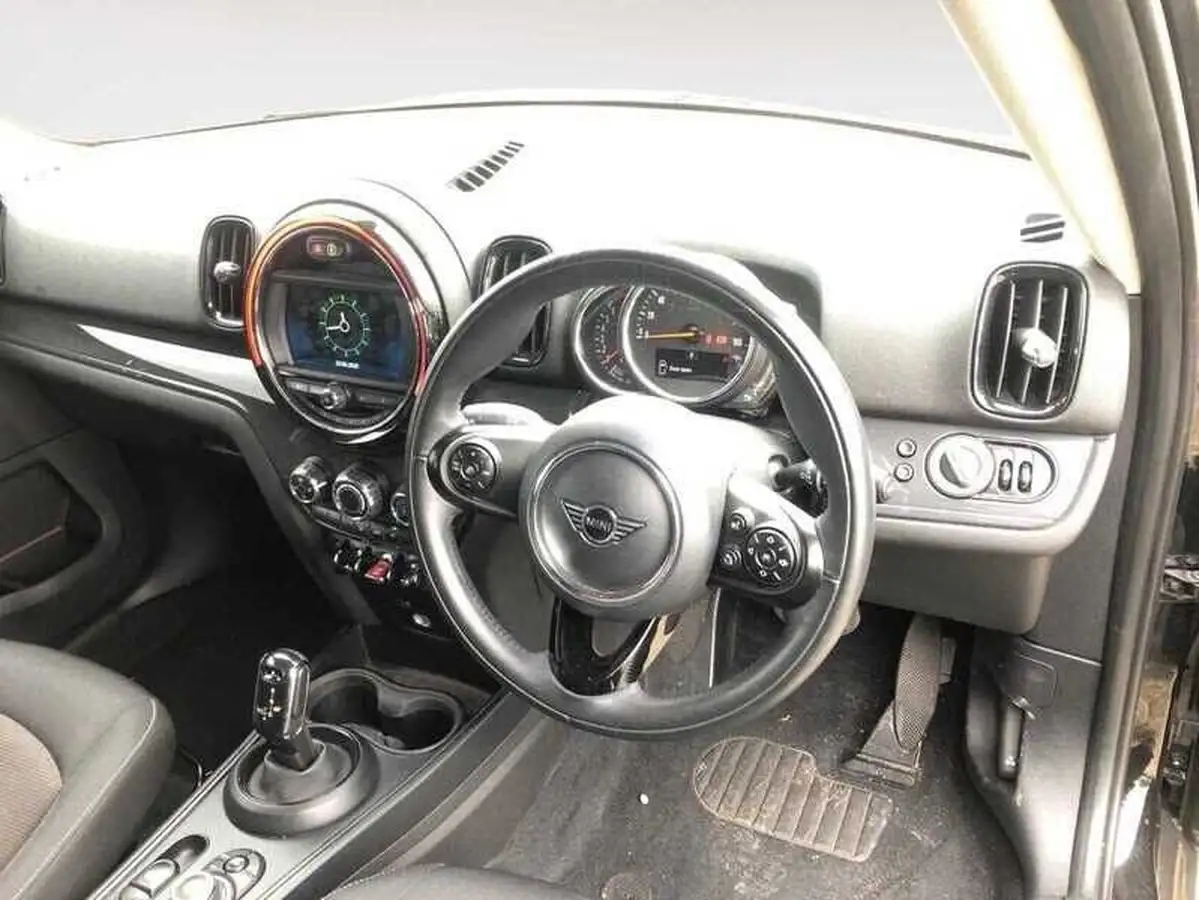 2020-mini-countryman-15-cooper-classic-auto-big-4