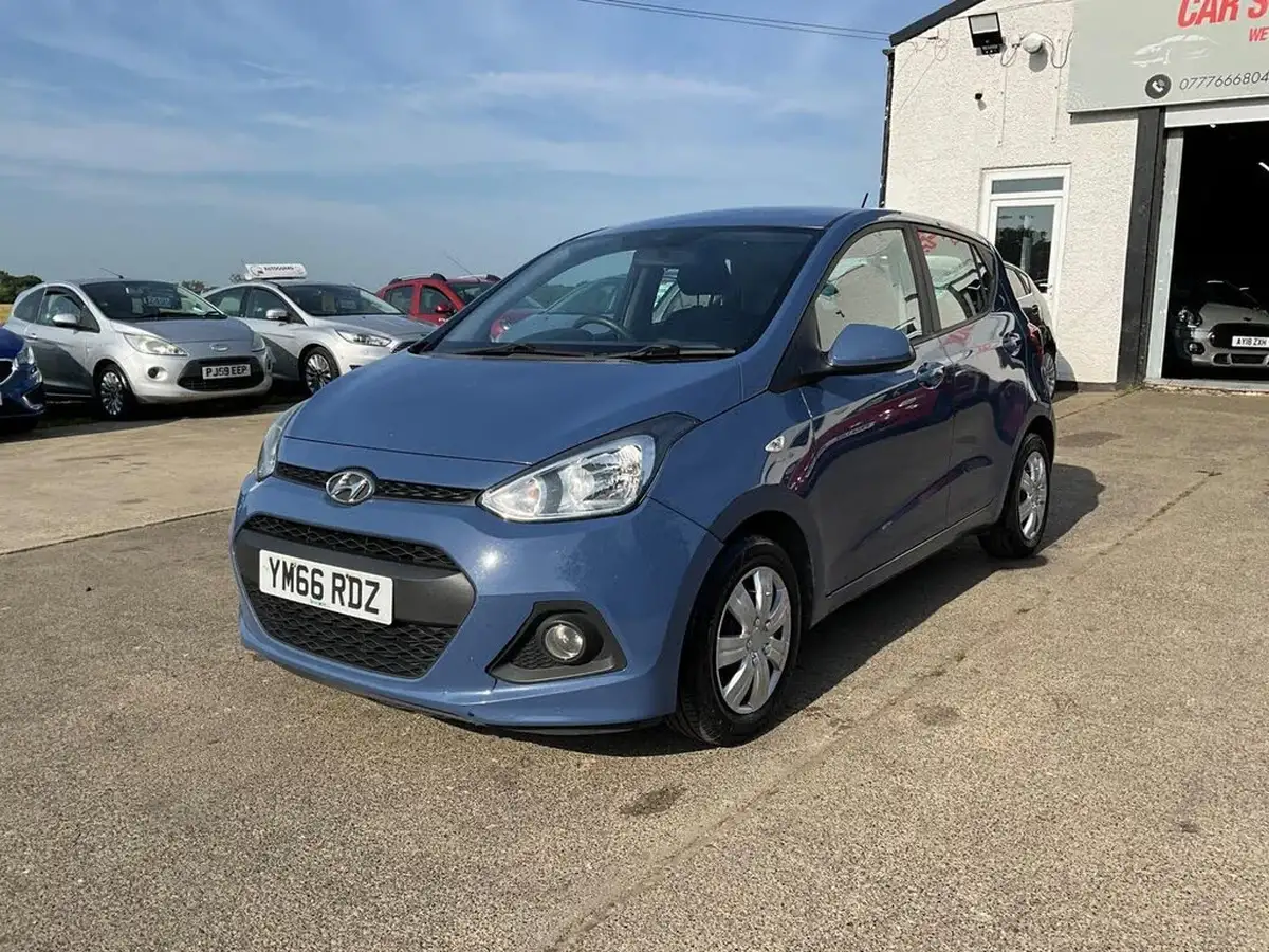 2017-hyundai-i10-10-se-big-10