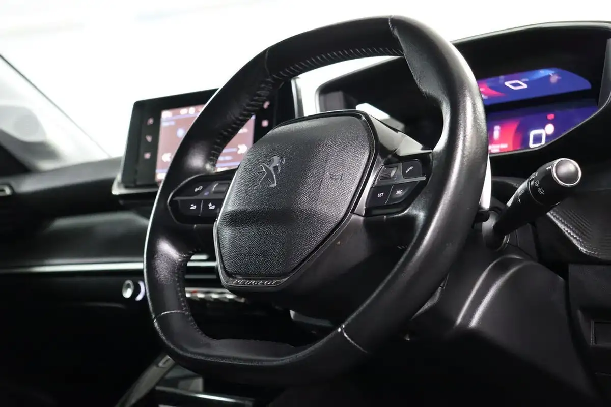 2020-peugeot-208-12-puretech-allure-130bhp-eat8-big-12
