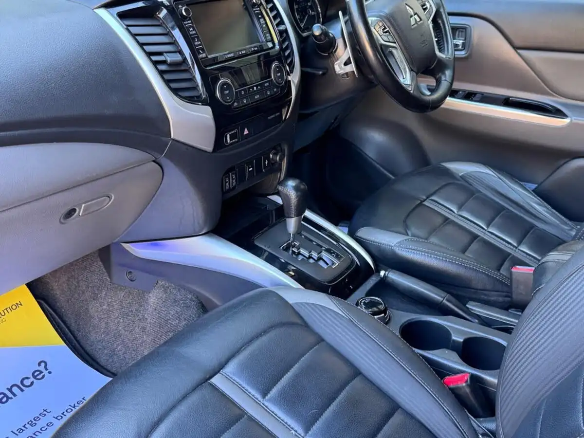2017-mitsubishi-l200-24di-d-barbarian-178bhp-eu6-auto-big-37