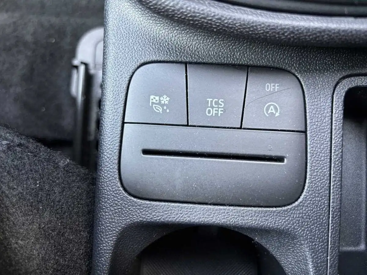 2022-ford-fiesta-10t-st-line-100ps-5d-big-15
