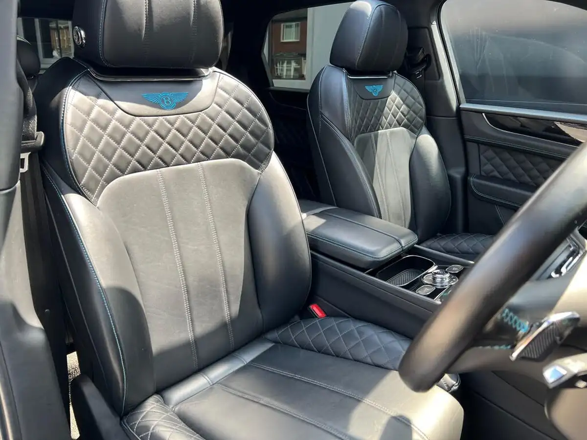 2017-bentley-bentayga-60-w12-big-74