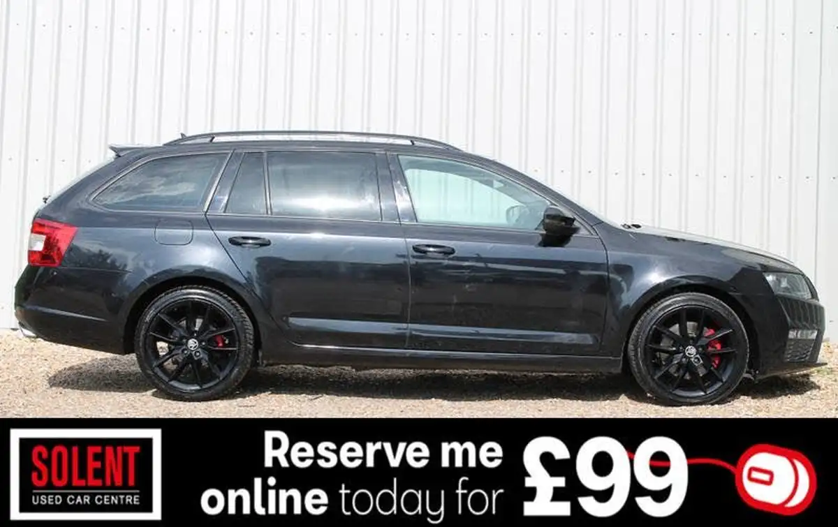 2017-skoda-octavia-20tdi-vrs-estate-big-1