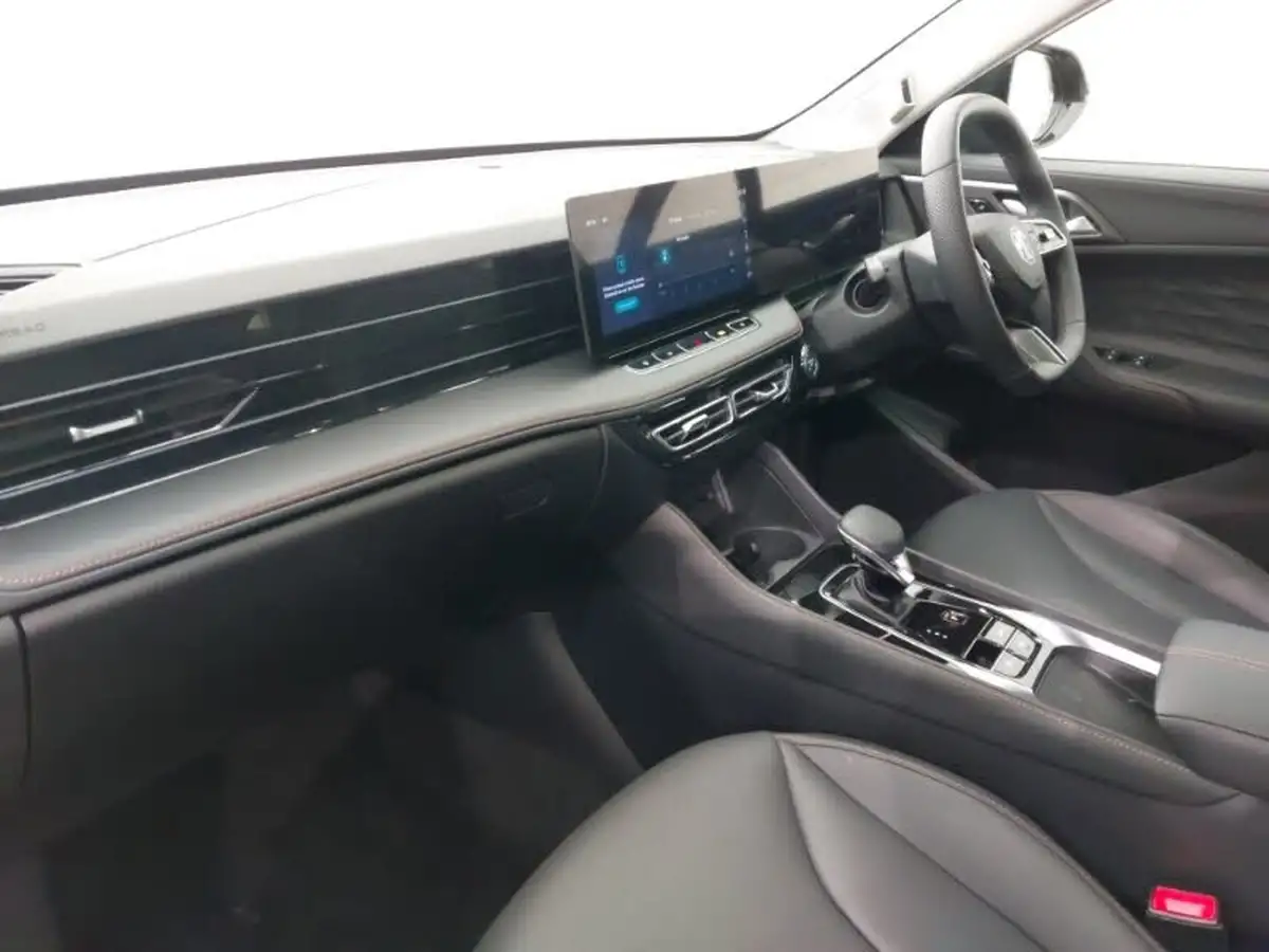 2024-mg-hs-15t-gdi-trophy-273ps-plug-in-hybrid-1496cc-auto-big-4