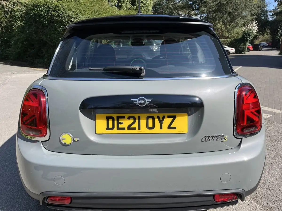 2021-mini-cooper-e-cooper-s-1-big-10