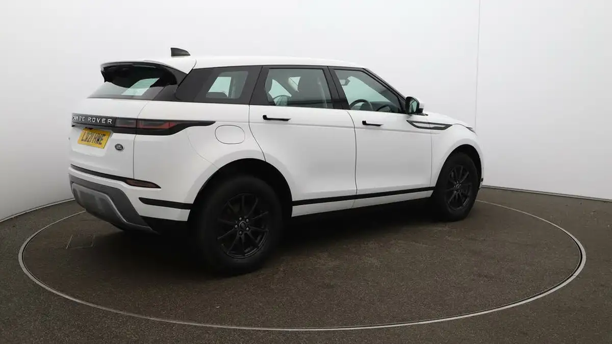2021-land-rover-range-rover-evoque-20-d165-big-45