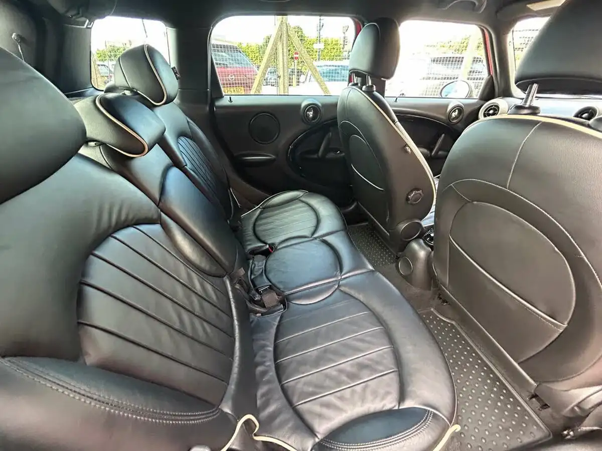 2012-mini-countryman-16-cooper-s-190bhp-all4-big-22