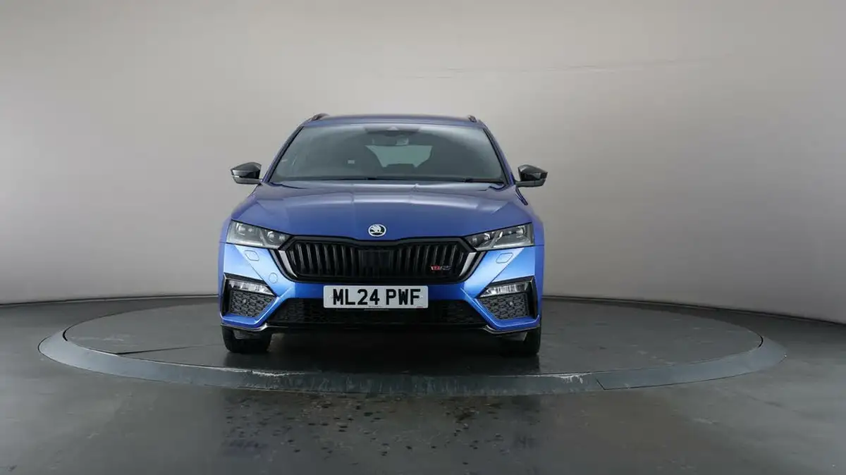 2024-skoda-octavia-20-tsi-vrs-245ps-estate-dsg-big-2