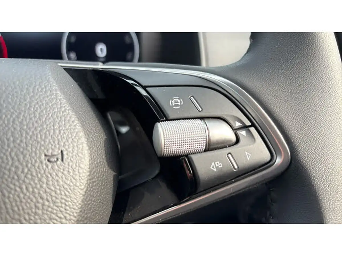 2024-skoda-karoq-15-tsi-se-drive-dsg-big-17