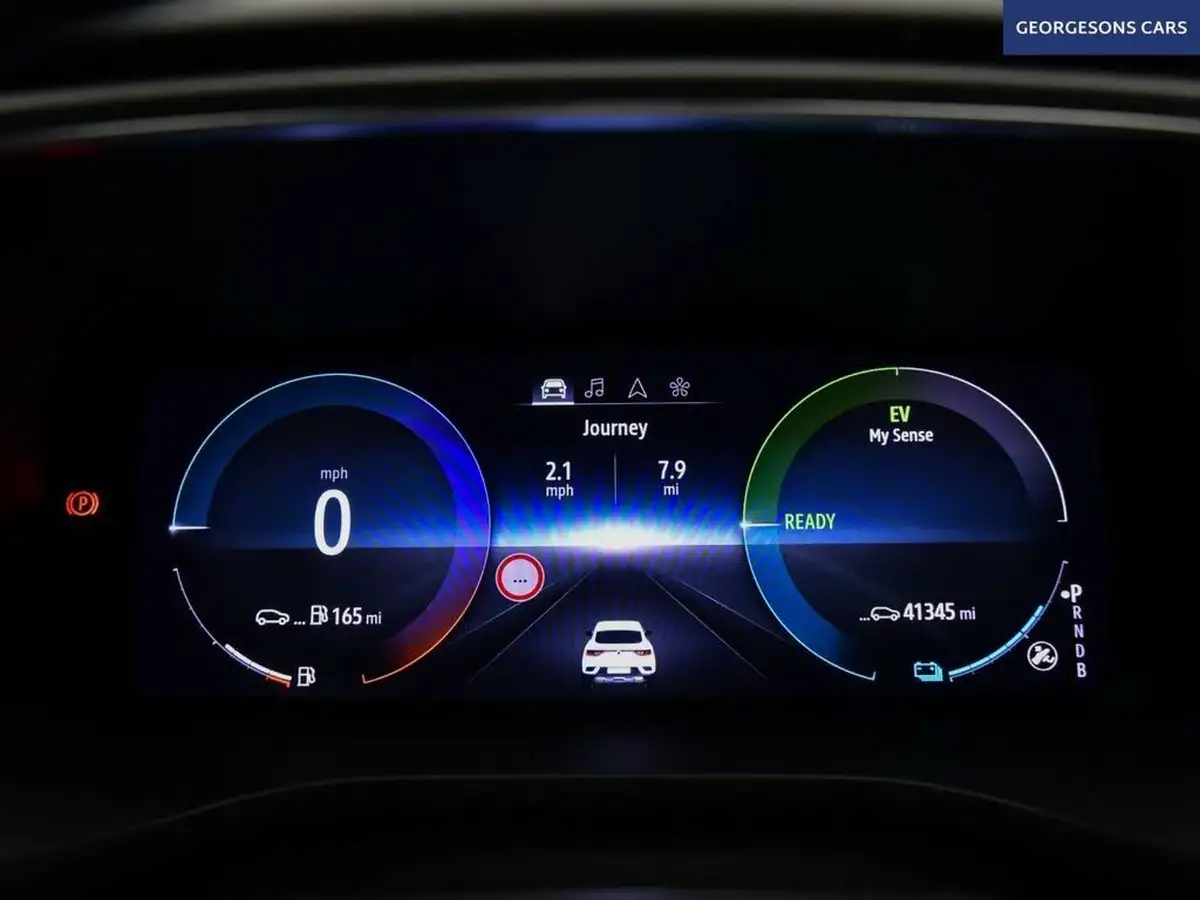 2022-renault-arkana-16-s-edition-big-15