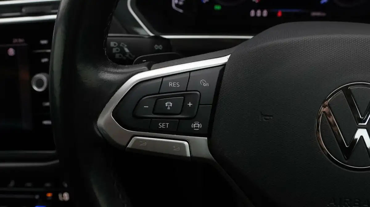 2020-volkswagen-tiguan-15-tsi-elegance-big-25