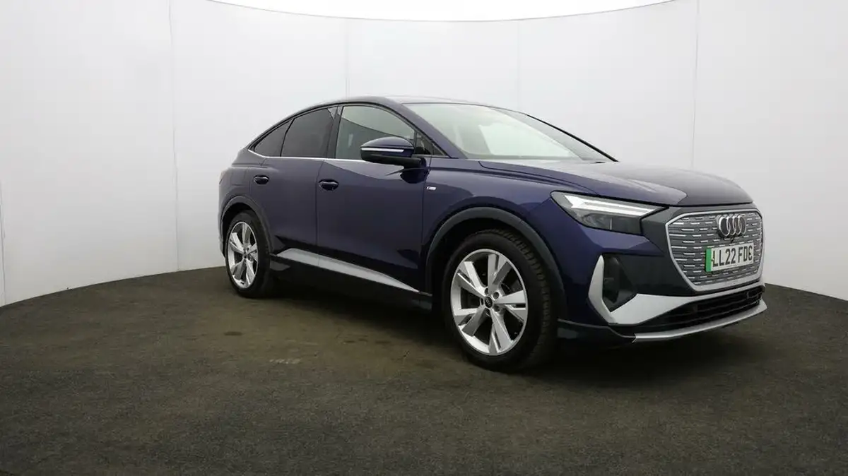 2022-audi-q4-e-tron-40e-s-line-station-wagon-big-0