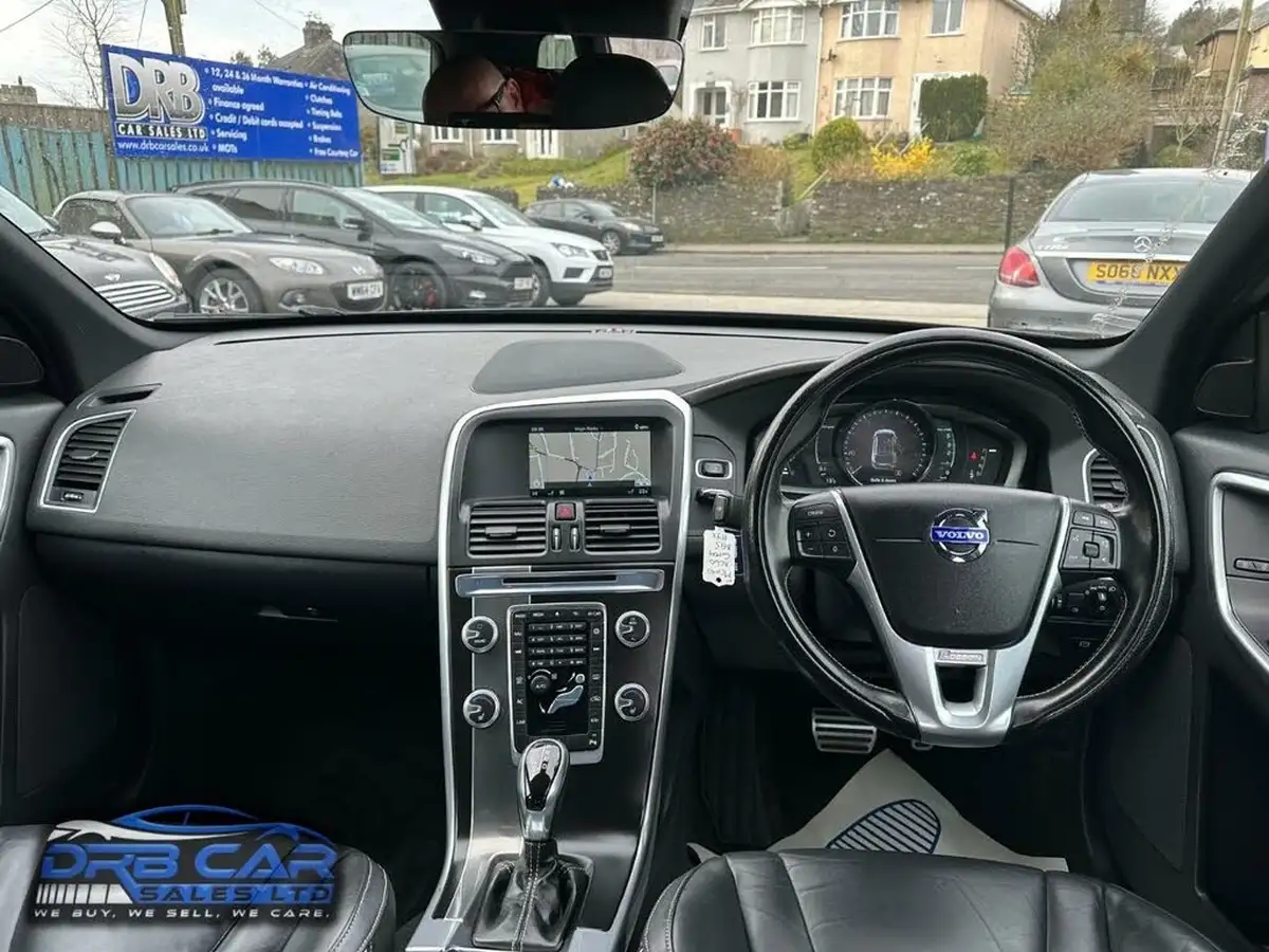 2015-volvo-xc60-20td-d4-r-design-lux-181bhp-nav-geartronic-big-13