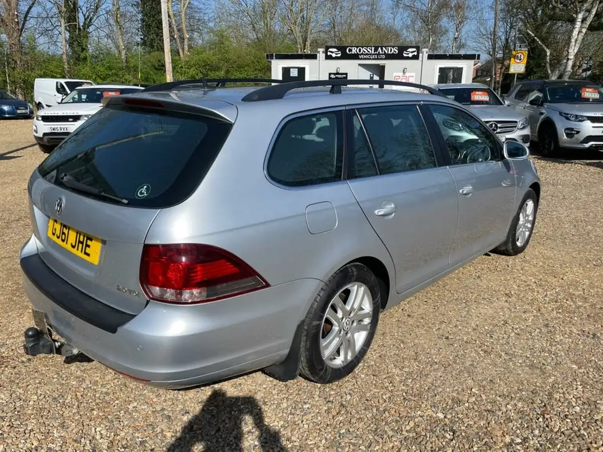2011-volkswagen-golf-20td-se-140ps-estate-5d-dsg-big-8