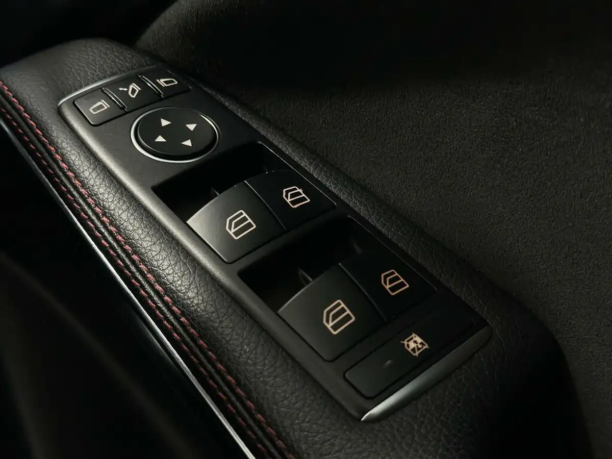 2016-mercedes-benz-a-class-21d-a200d-amg-line-136ps-premiumss-7g-dct-big-15