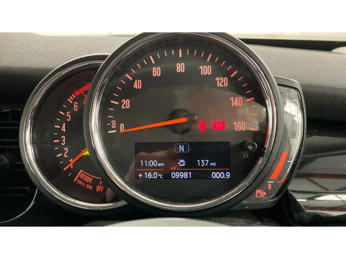 2022-mini-cooper-15-cooper-classic-hatchback-3d-big-8