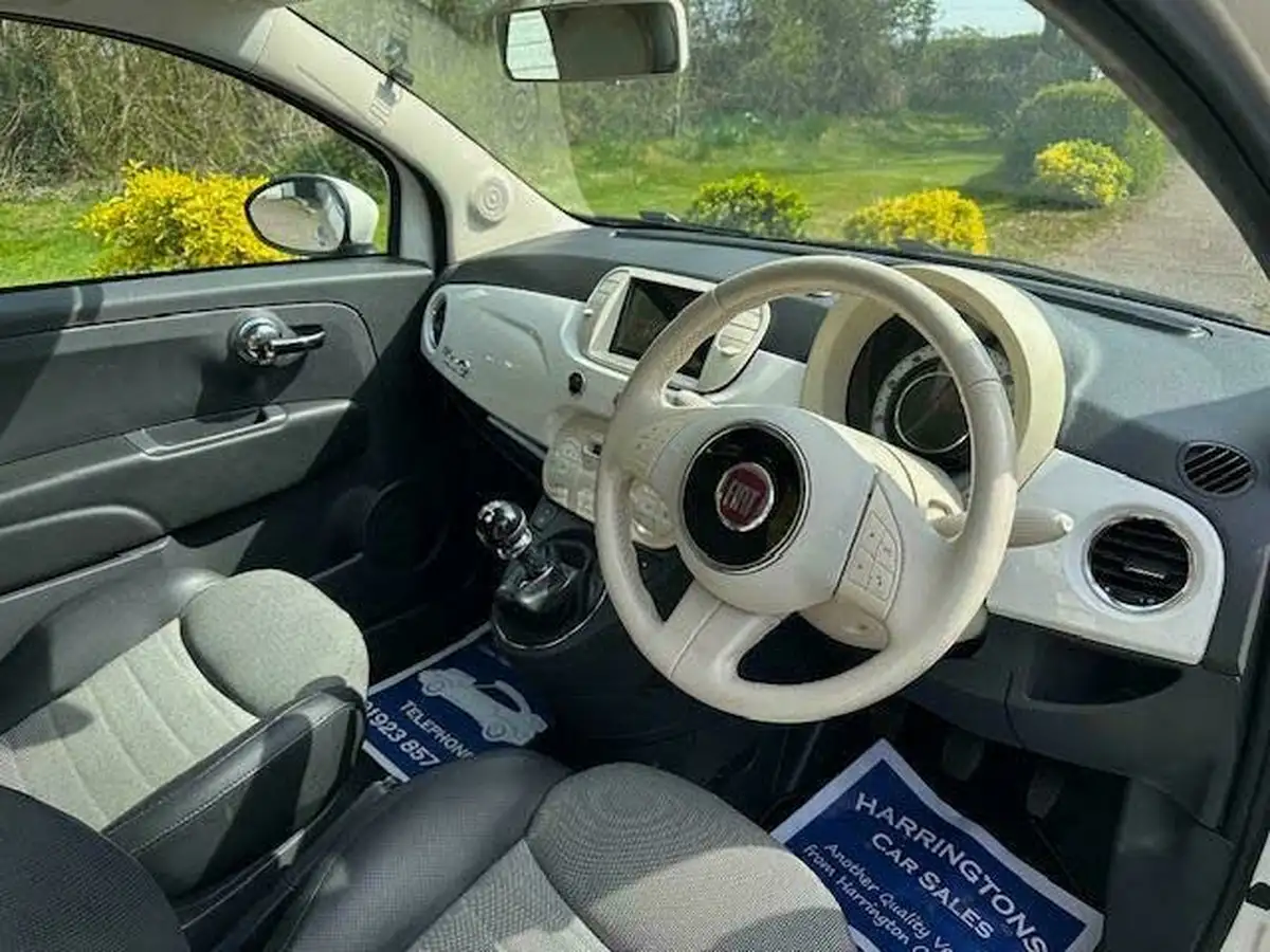 2013-fiat-500c-12-lounge-big-14
