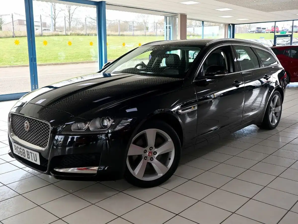 2018-jaguar-xf-20i-portfolio-249ps-sportbrake-5d-1997cc-big-8