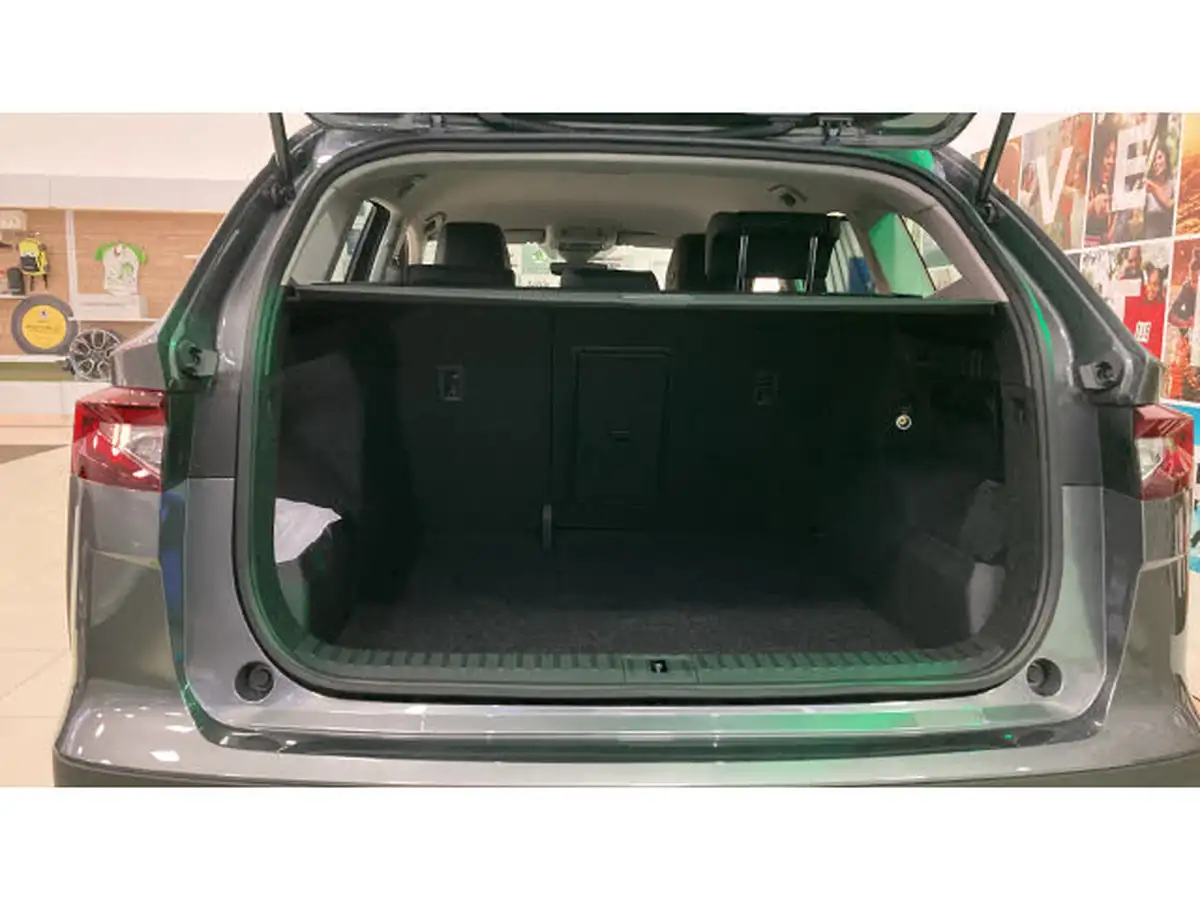 2022-skoda-enyaq-e-60-big-3
