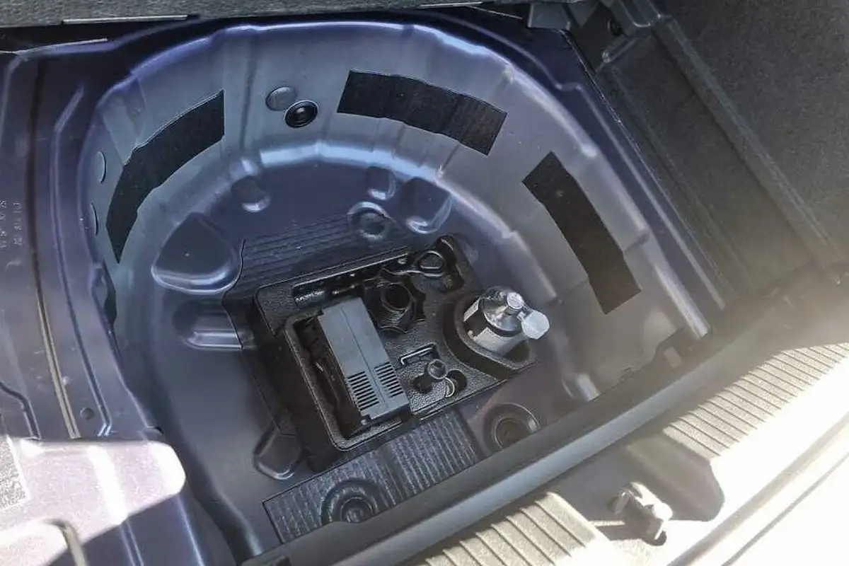 2022-volkswagen-polo-10-tsi-life-dsg-big-29