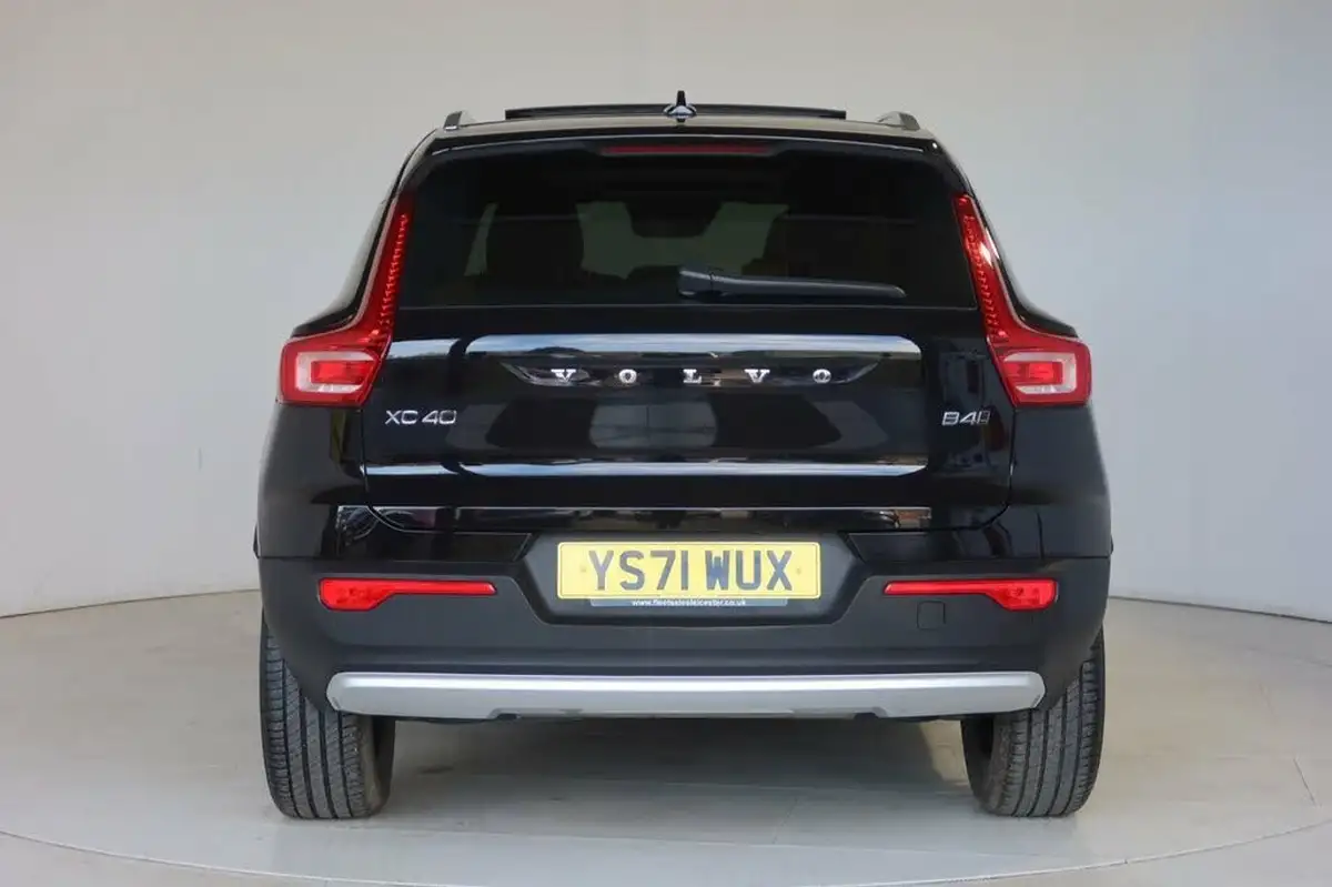 2022-volvo-xc40-20-b4-inscription-awd-big-5