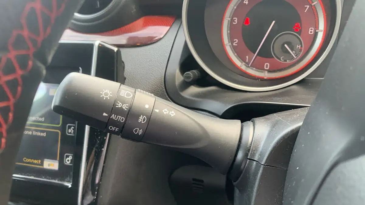 2021-suzuki-swift-14-boosterjet-sport-big-26