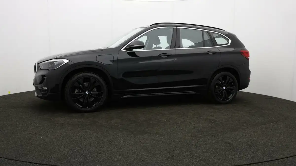 2021-bmw-x1-15-xdrive-25e-phev-sport-big-57