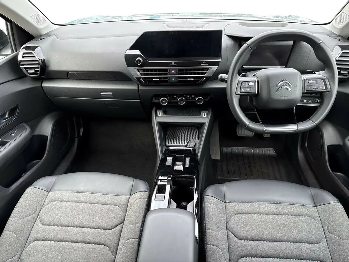 2021-citroen-c4-12-puretech-sense-plus-eat8-big-8