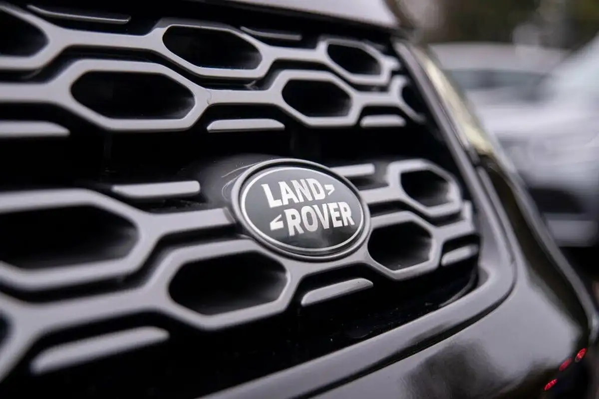 2020-land-rover-discovery-sport-15-p300e-r-dynamic-se-309ps-1498cc-big-32