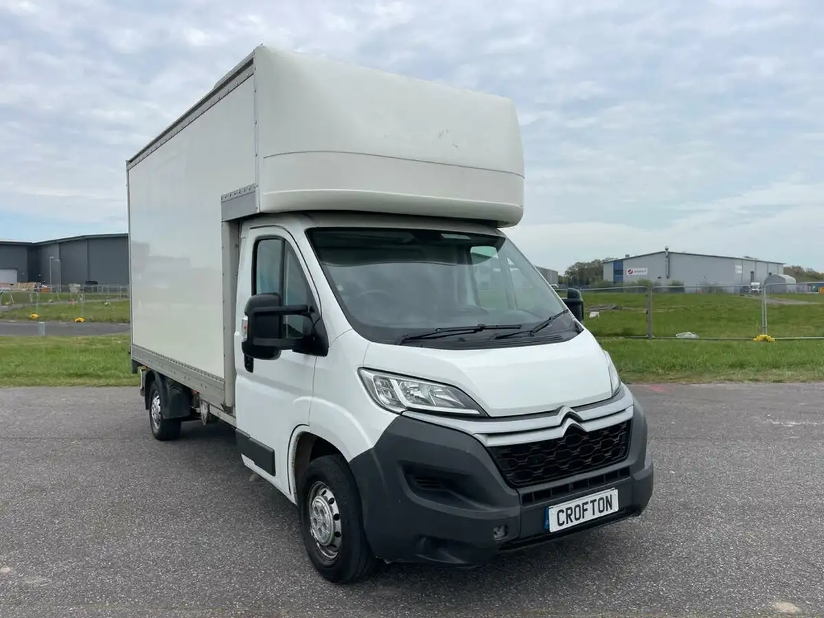 2015-citroen-relay-22td-35-l3-130-luton-big-60