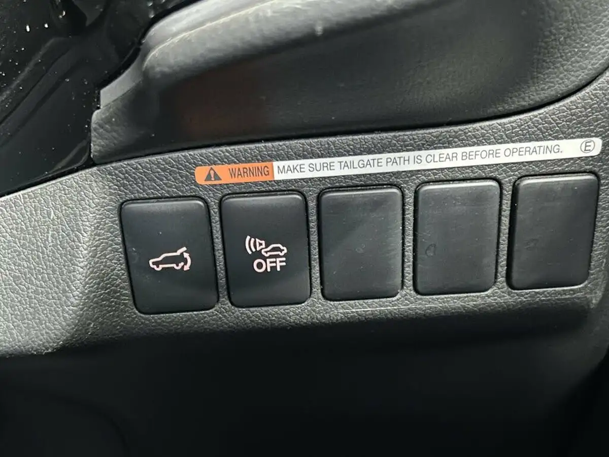 2019-mitsubishi-outlander-24-4h-phev-big-44