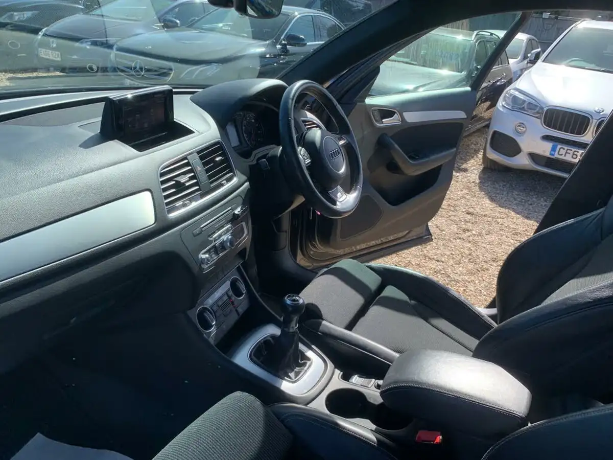 2016-audi-q3-20-tdi-s-line-navigation-big-27
