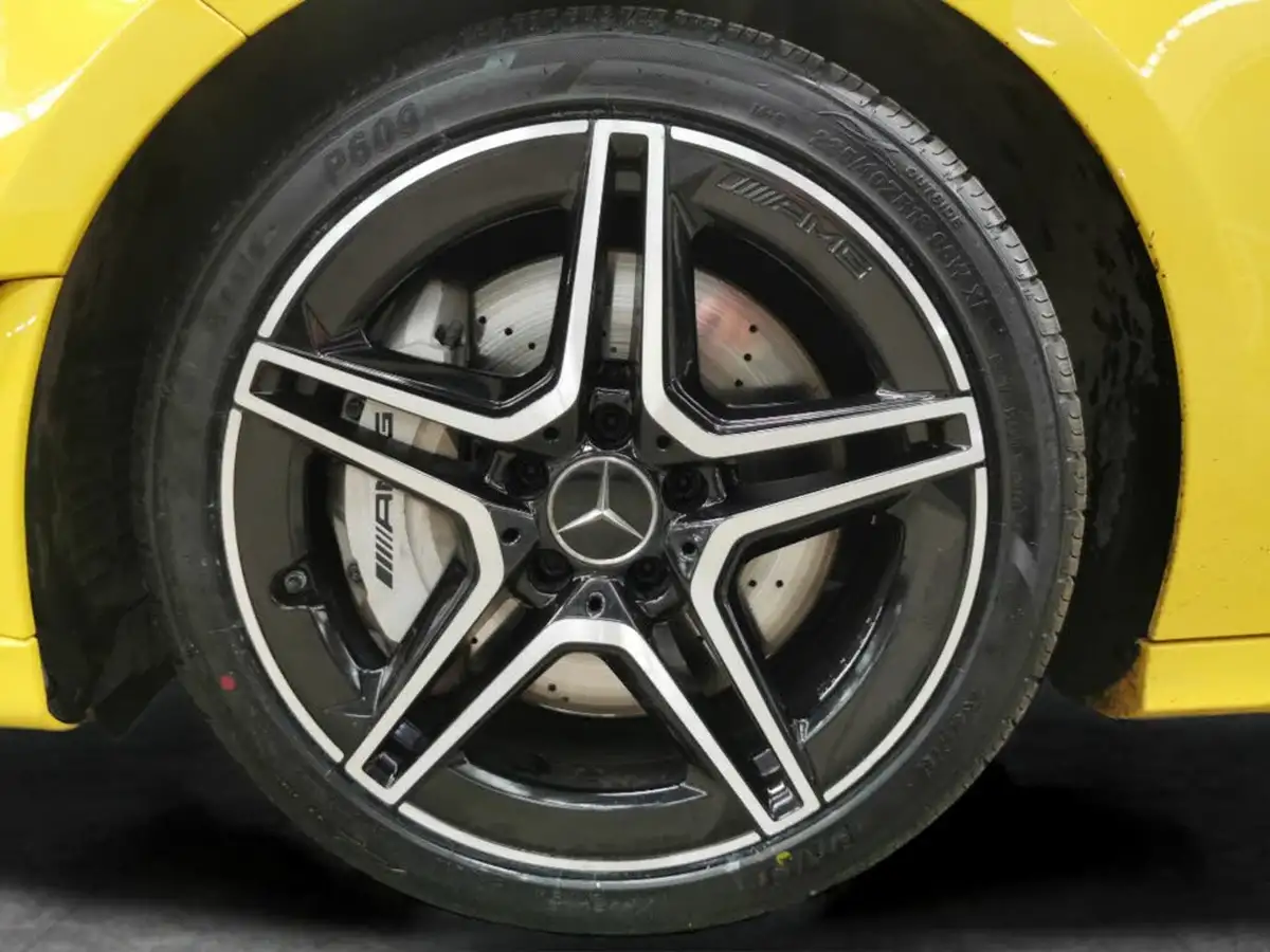 2019-mercedes-benz-a-class-20-a35-amg-edition-premium-plus-hatchback-5d-big-32