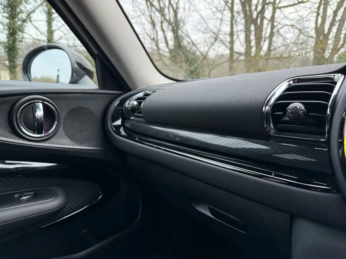 2018-mini-clubman-15-cooper-ss-big-34