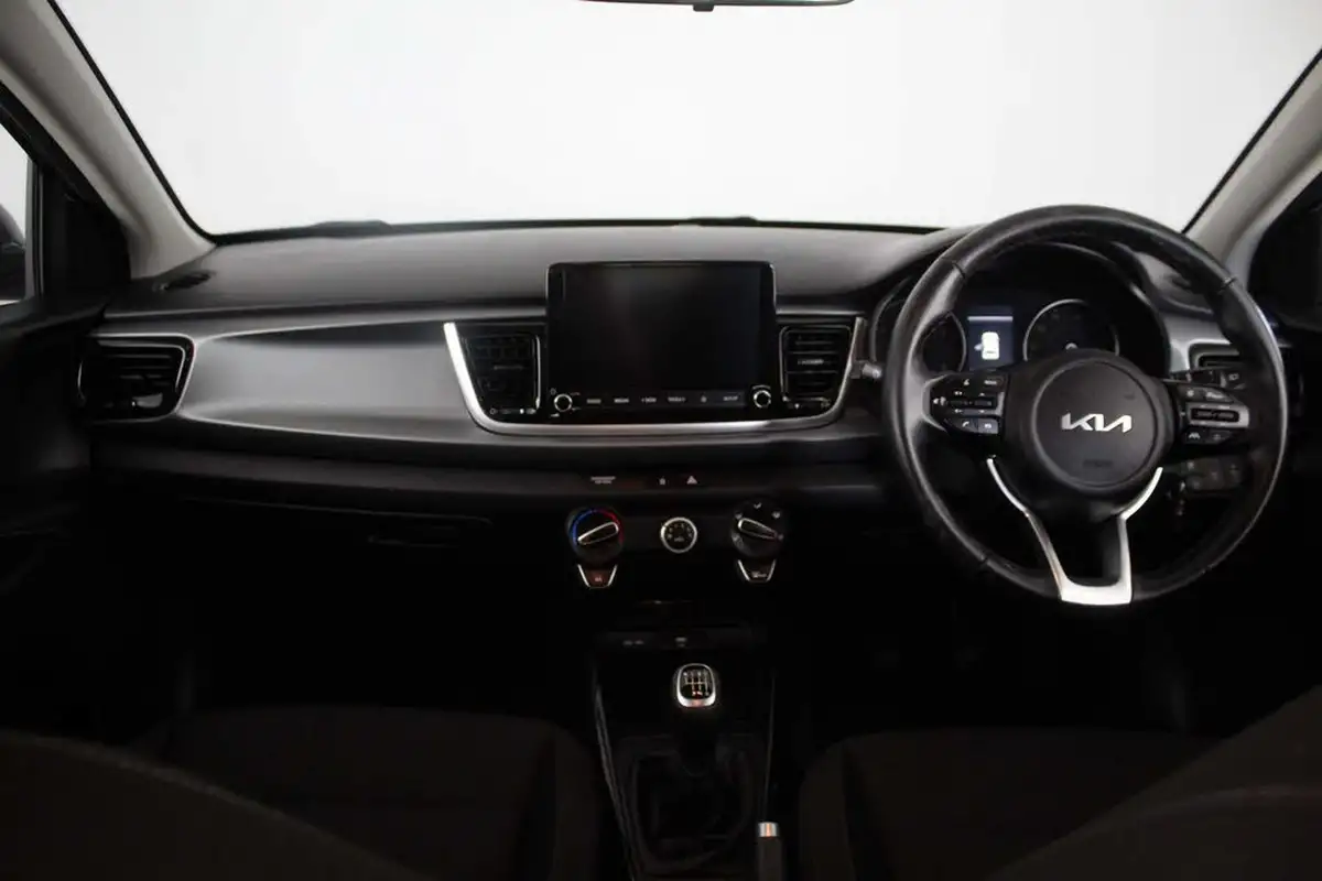 2023-kia-rio-10-t-gdi-2-big-18