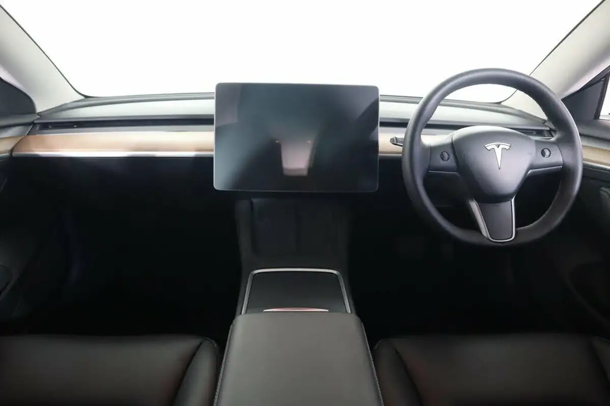 2021-tesla-model-3-e-standard-plus-big-8