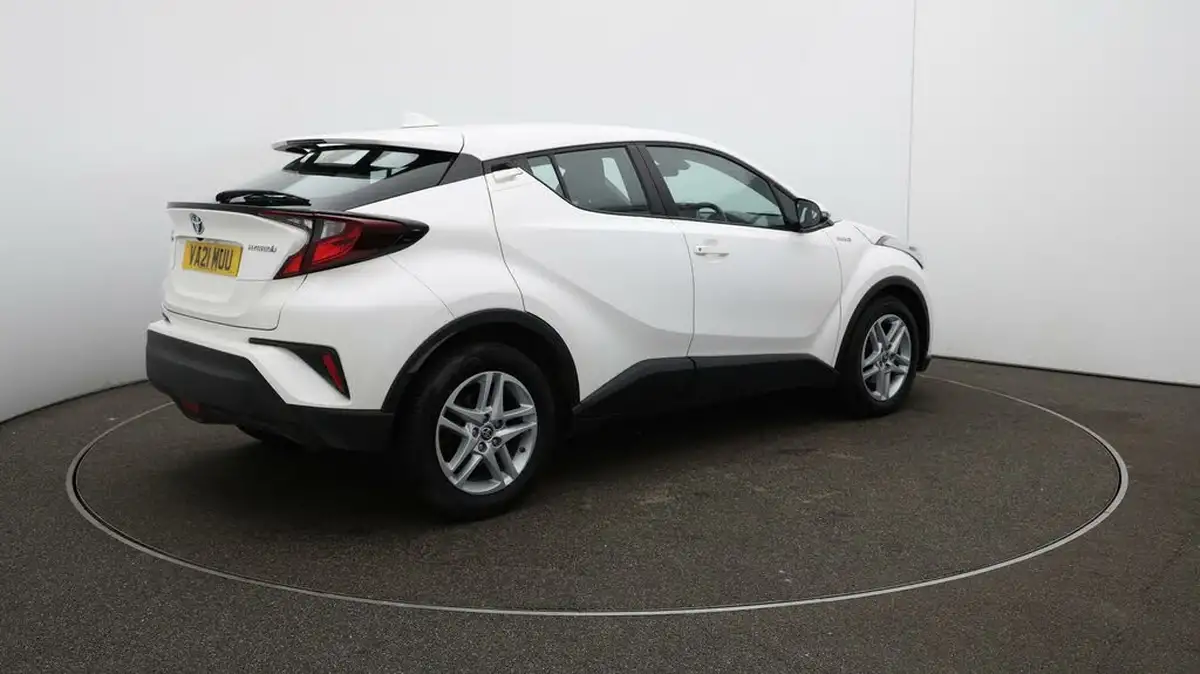 2021-toyota-c-hr-18-vvt-i-icon-big-53