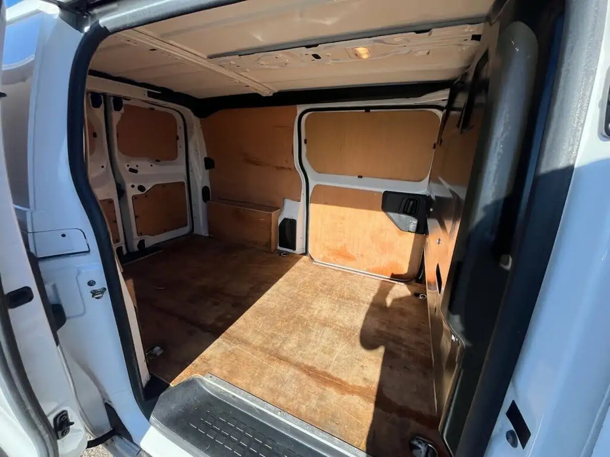 2019-toyota-proace-15d-active-medium-120hpeu6dt-e-panel-big-15