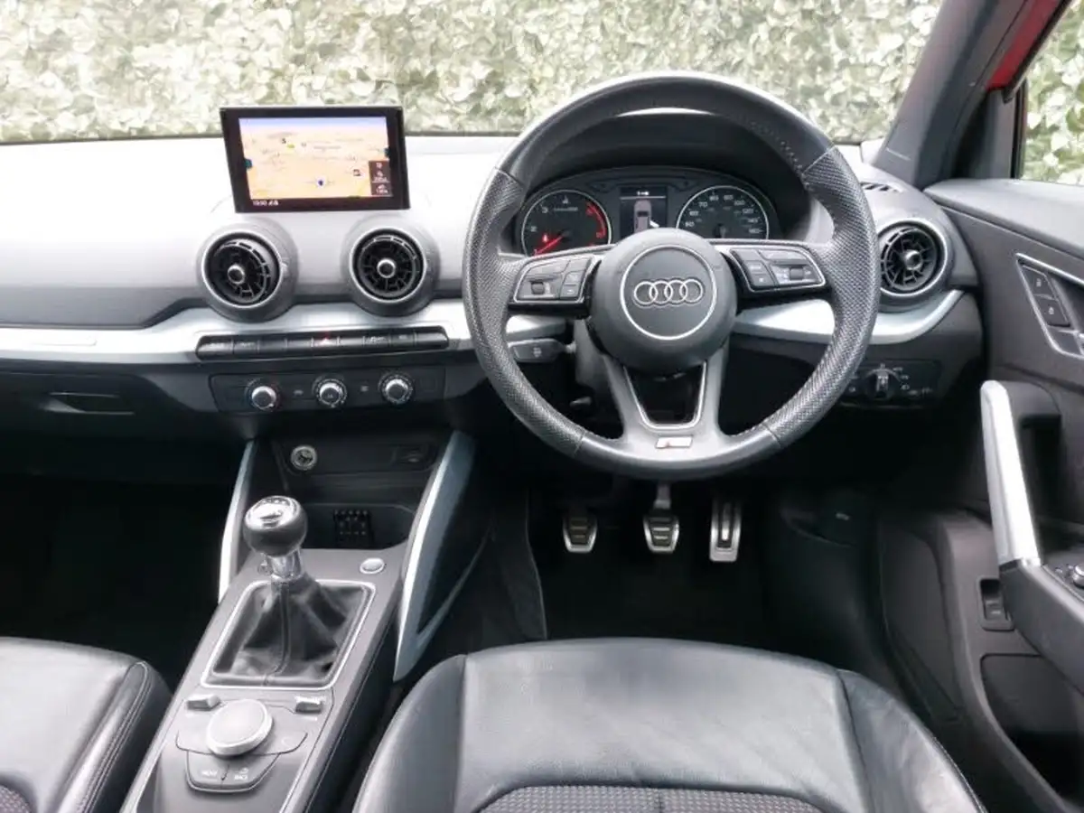 2019-audi-q2-16-30-tdi-s-line-big-6