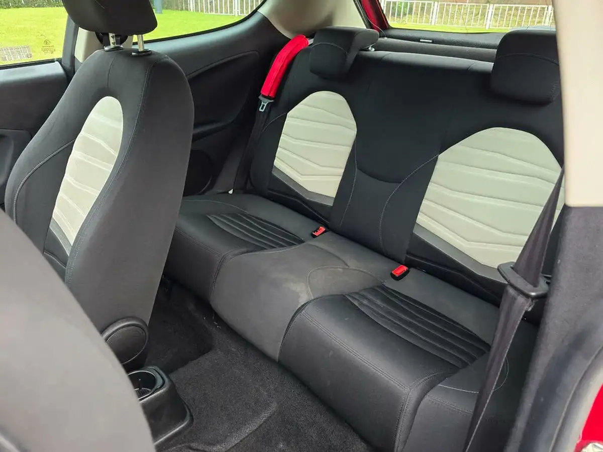 2014-alfa-romeo-mito-13jtdm-2-sprint-big-37