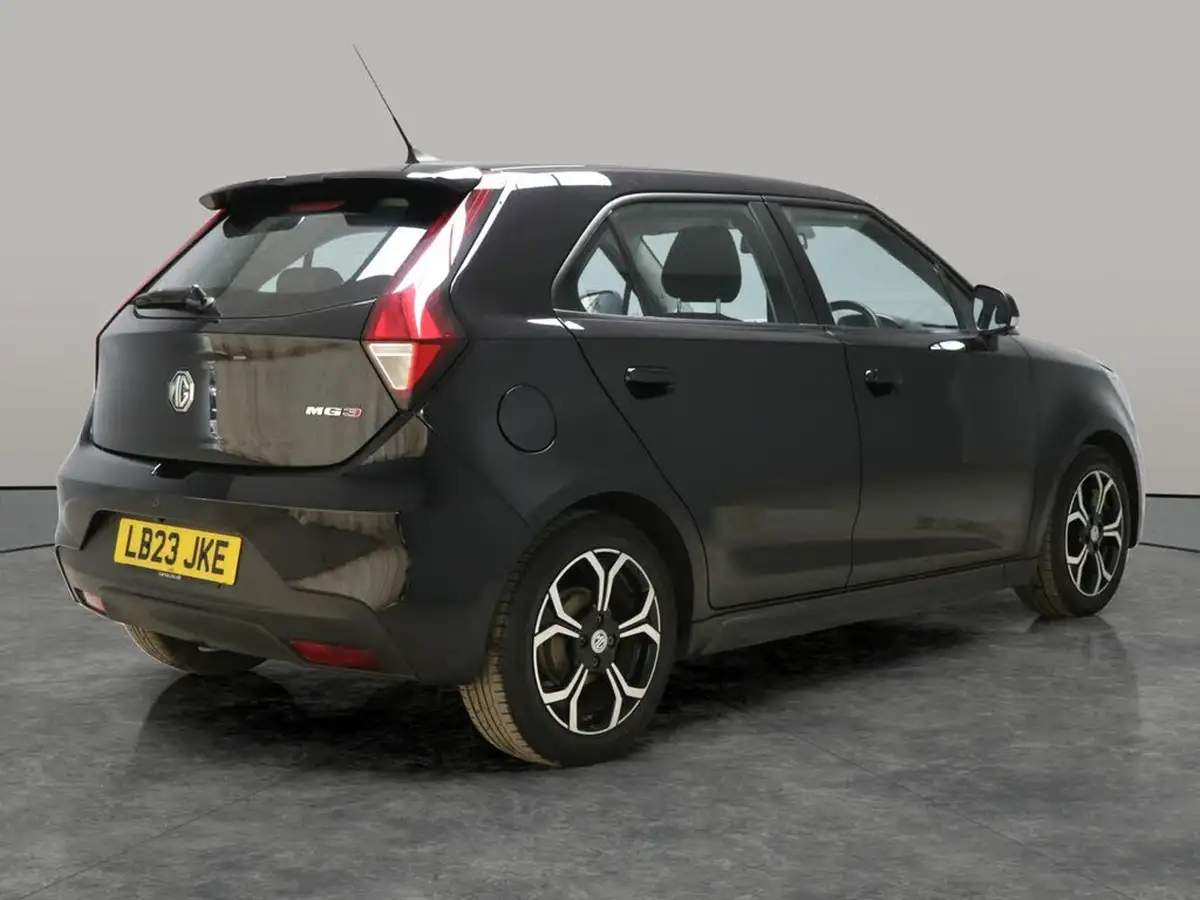 2023-mg-mg3-15-vti-tech-exclusive-nav-big-7